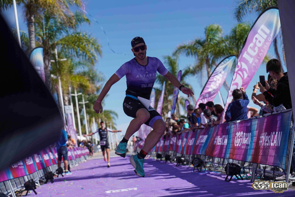 ICAN Triathlon Gandia meta morada